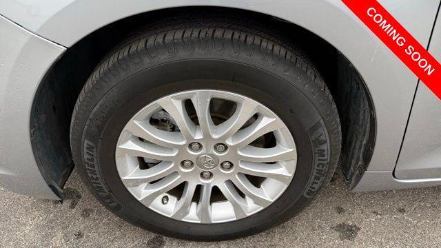 used 2017 Toyota Sienna car