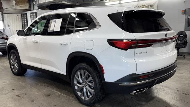 used 2025 Buick Enclave car, priced at $37,576