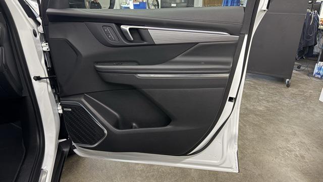 used 2025 Buick Enclave car, priced at $37,576