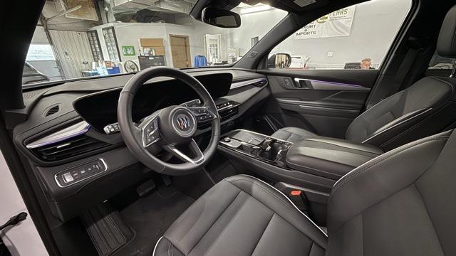 used 2025 Buick Enclave car, priced at $37,576
