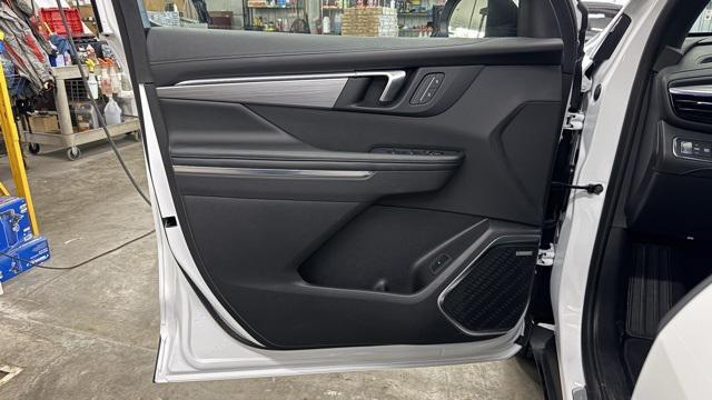 used 2025 Buick Enclave car, priced at $37,576