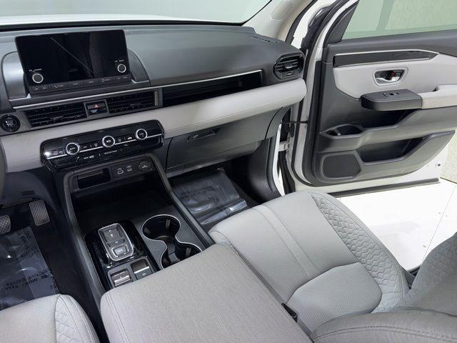 used 2023 Honda Pilot car, priced at $32,490