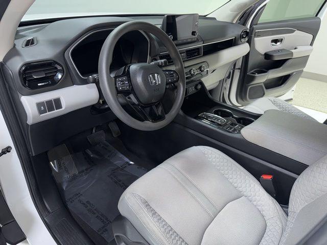 used 2023 Honda Pilot car, priced at $32,490