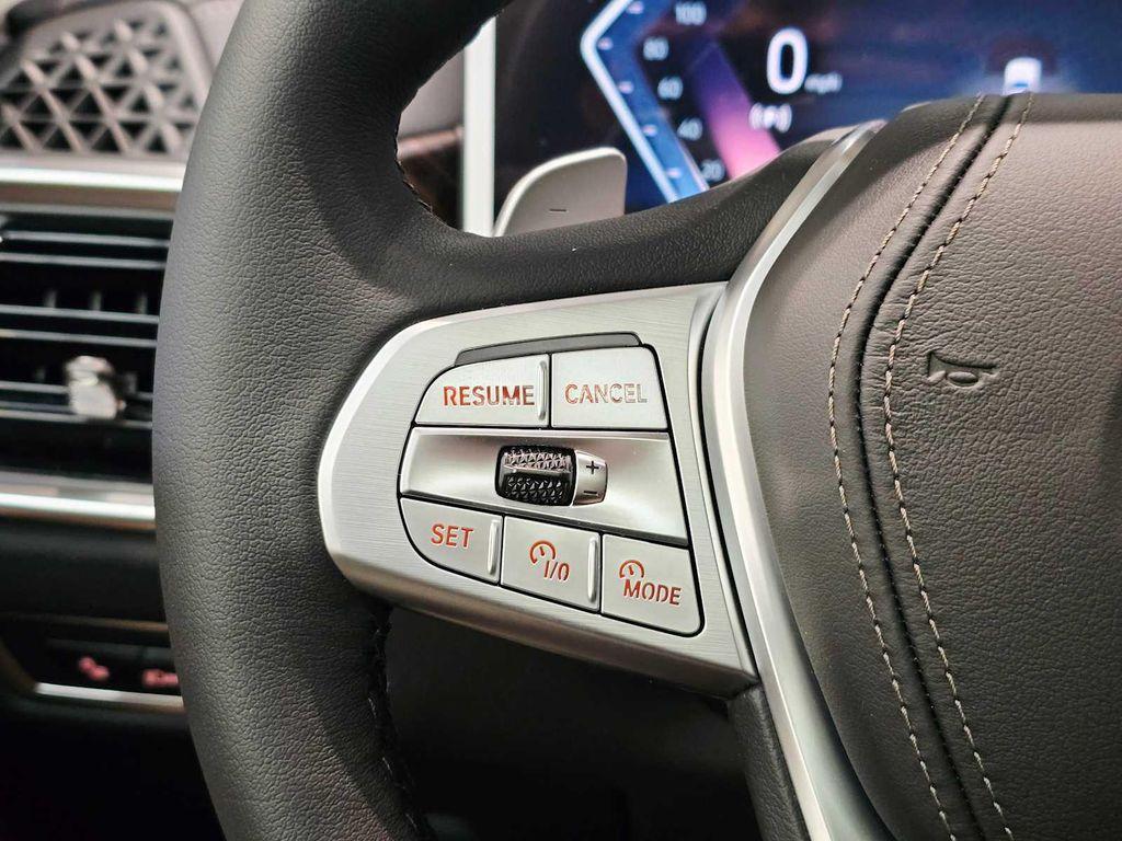 new 2026 BMW X7 car, priced at $100,414