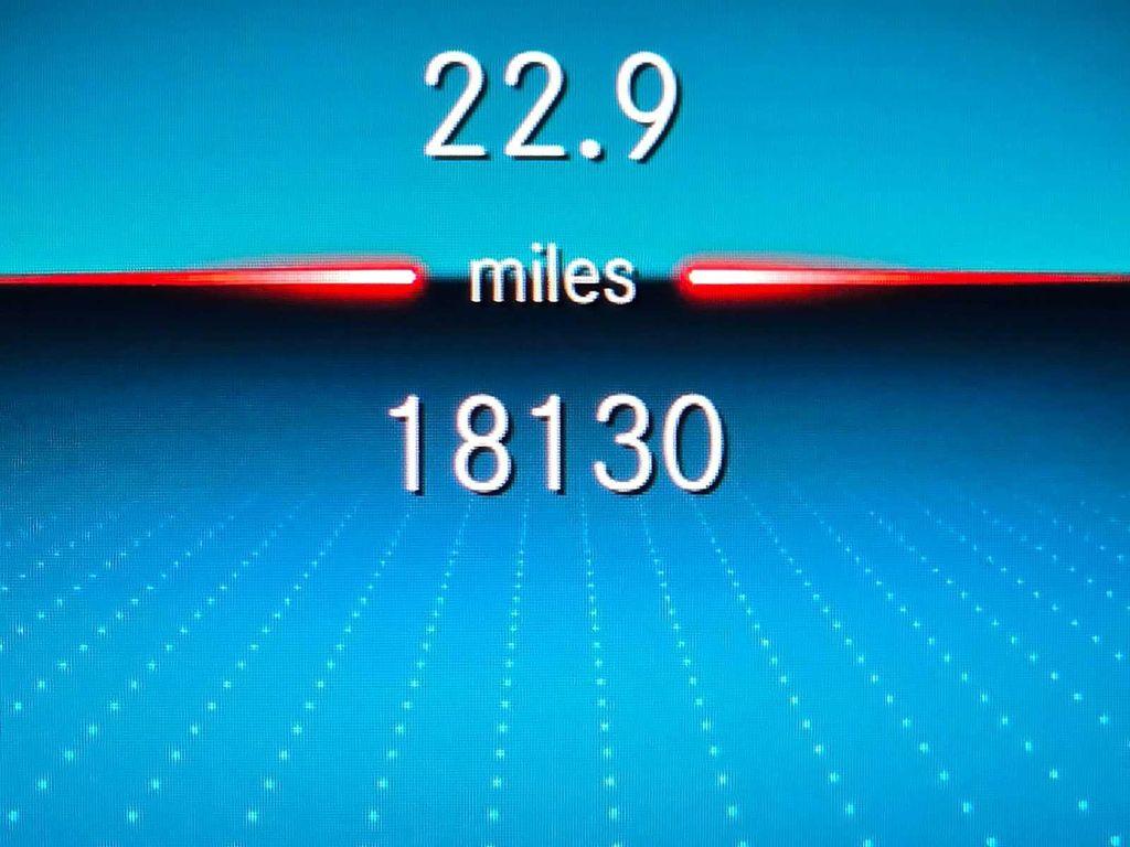 used 2023 Mercedes-Benz GLB 250 car, priced at $29,998