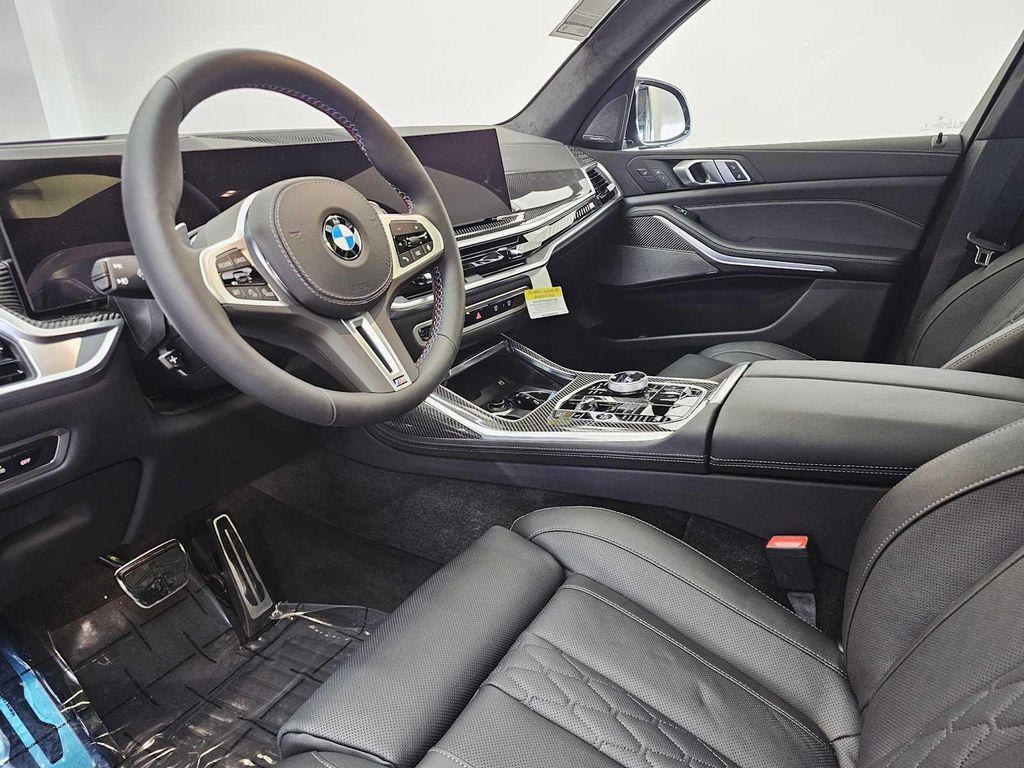 new 2026 BMW X7 car, priced at $123,714