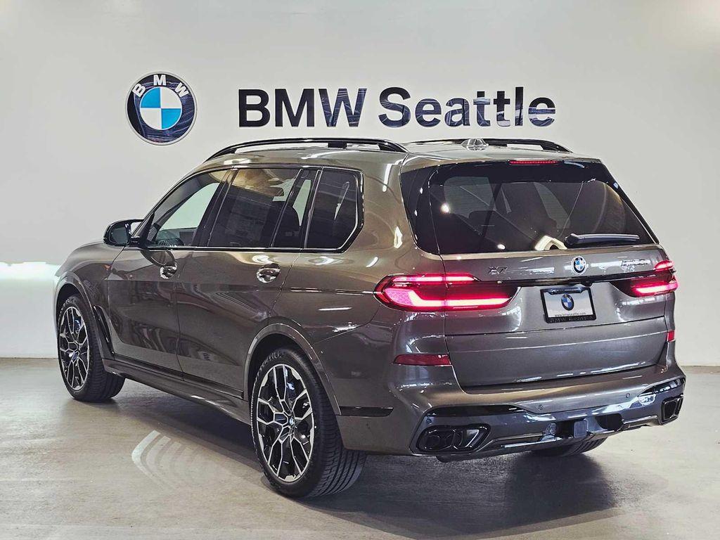new 2026 BMW X7 car, priced at $123,714