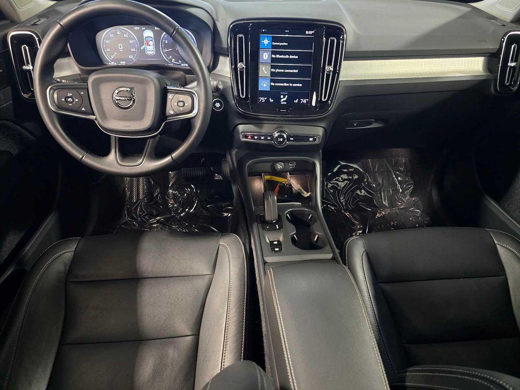 used 2019 Volvo XC40 car, priced at $21,999