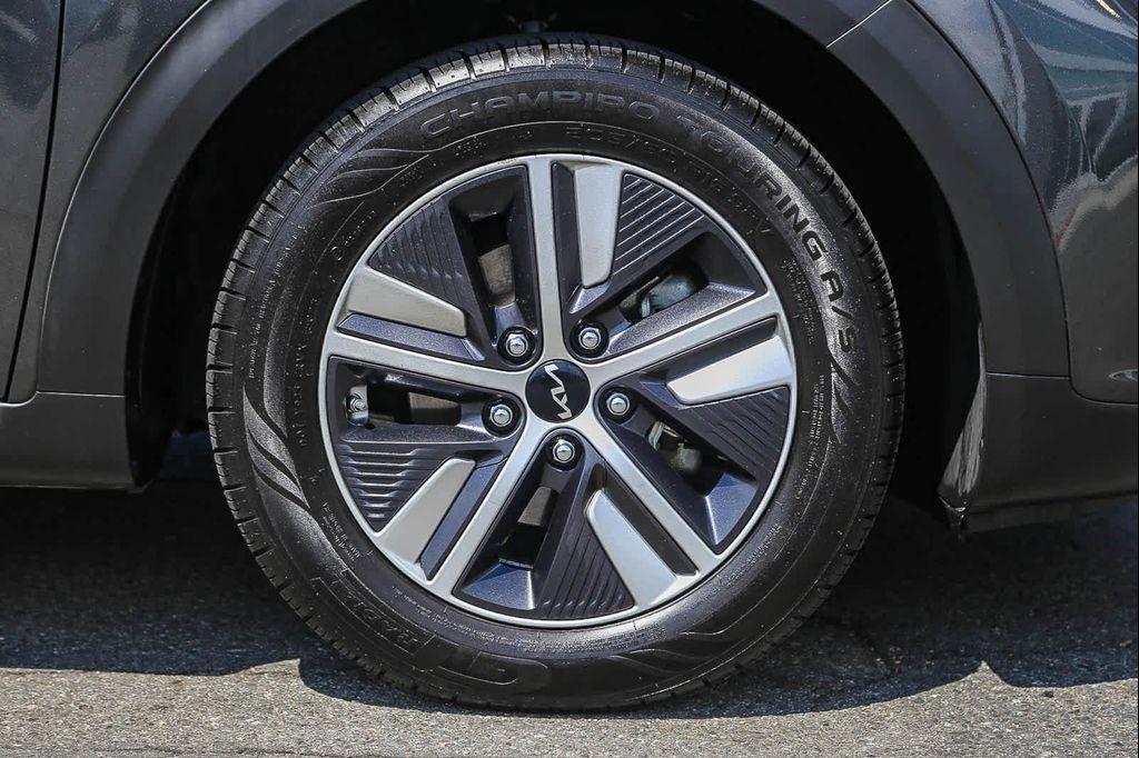 used 2022 Kia Niro Plug-In Hybrid car, priced at $18,115