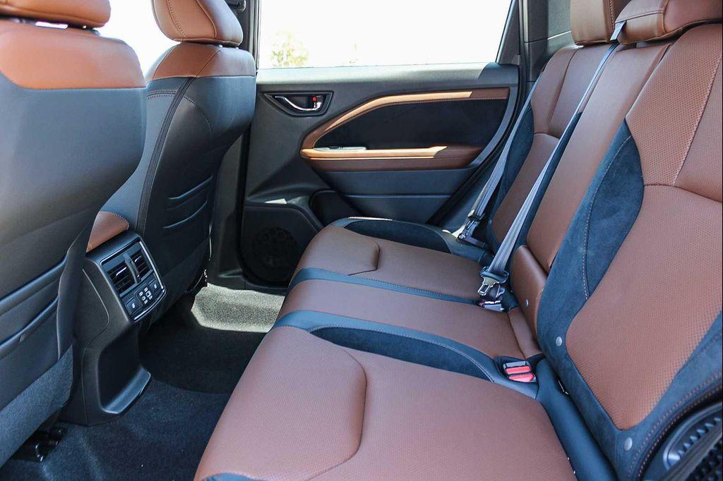 new 2025 Subaru Forester Hybrid car, priced at $46,071