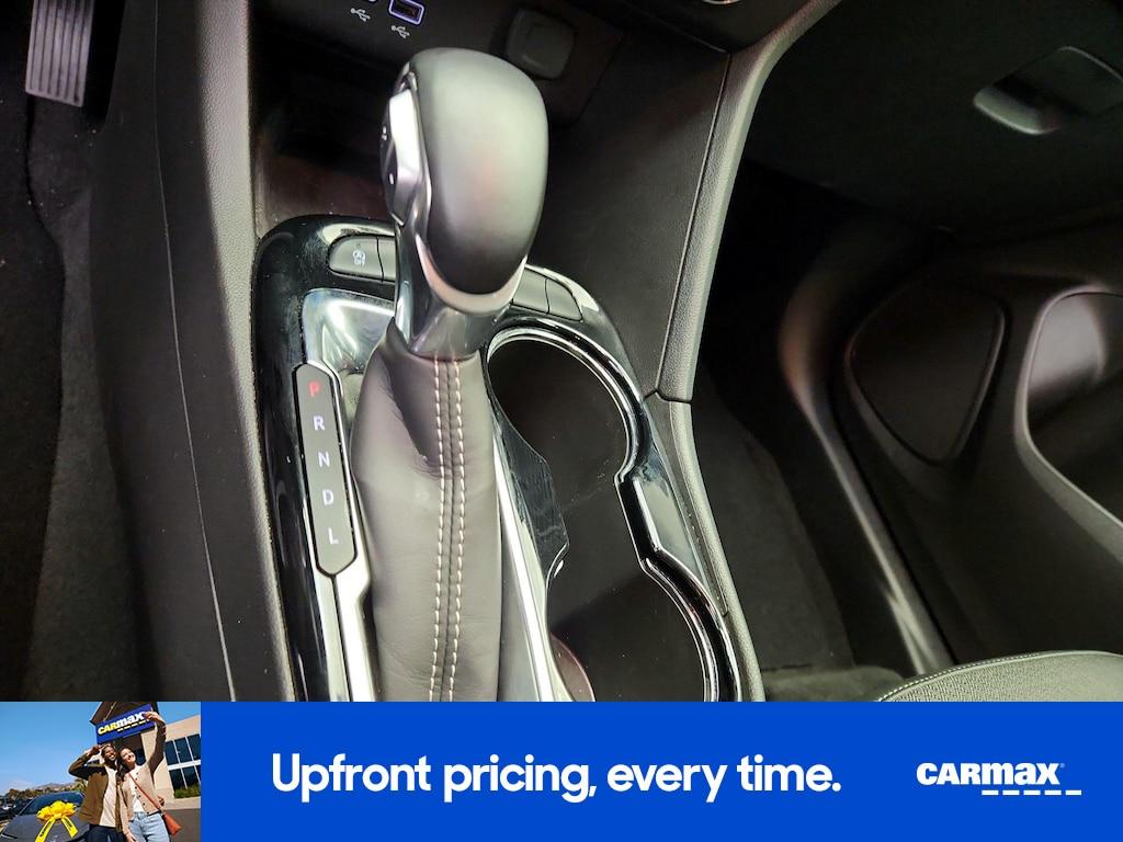 used 2025 Buick Encore GX car, priced at $20,998