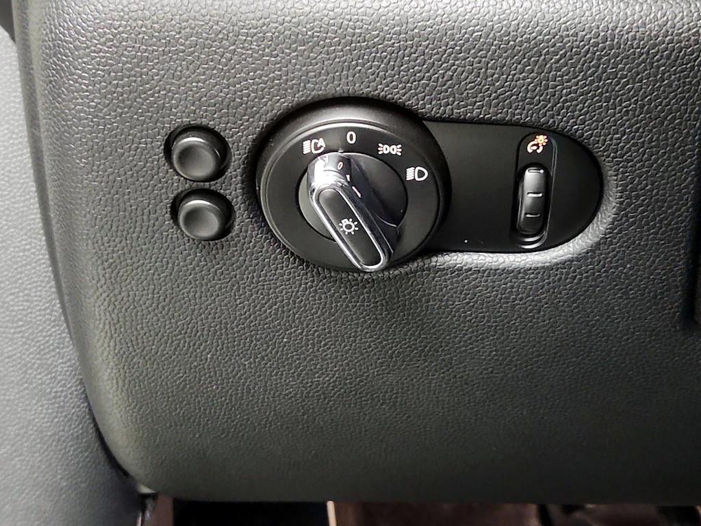 used 2018 MINI Hardtop car, priced at $14,998