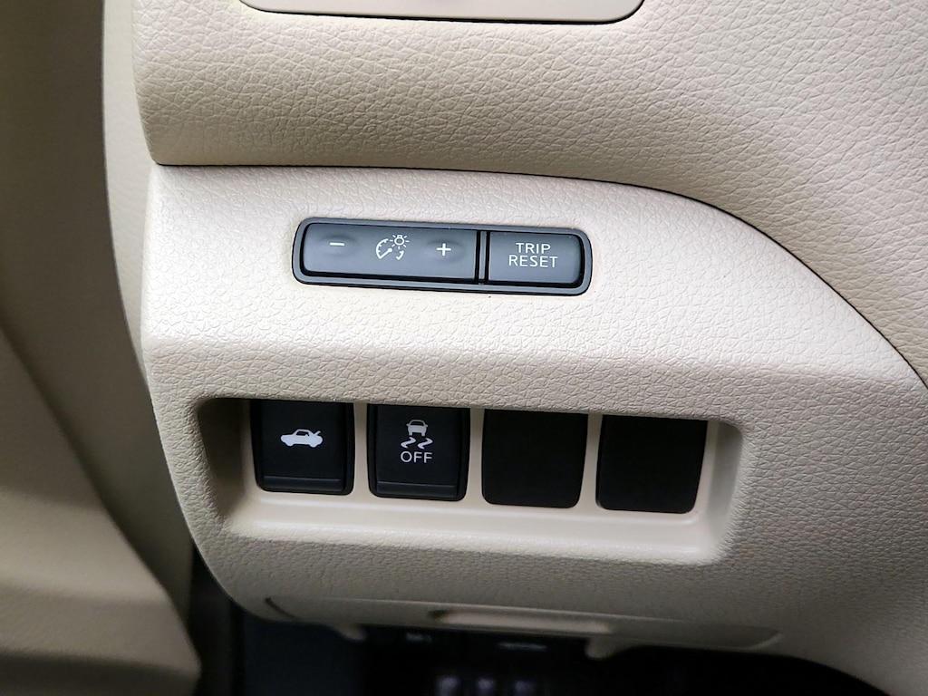 used 2015 Nissan Altima car, priced at $9,998