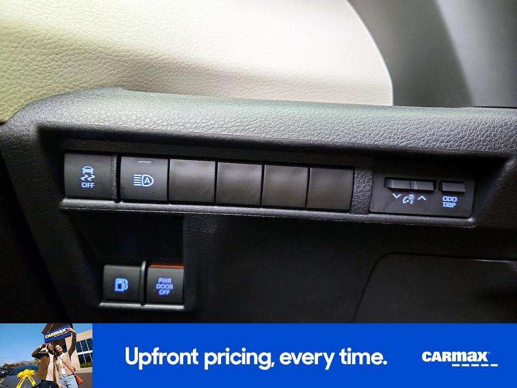 used 2024 Toyota Sienna car, priced at $50,998