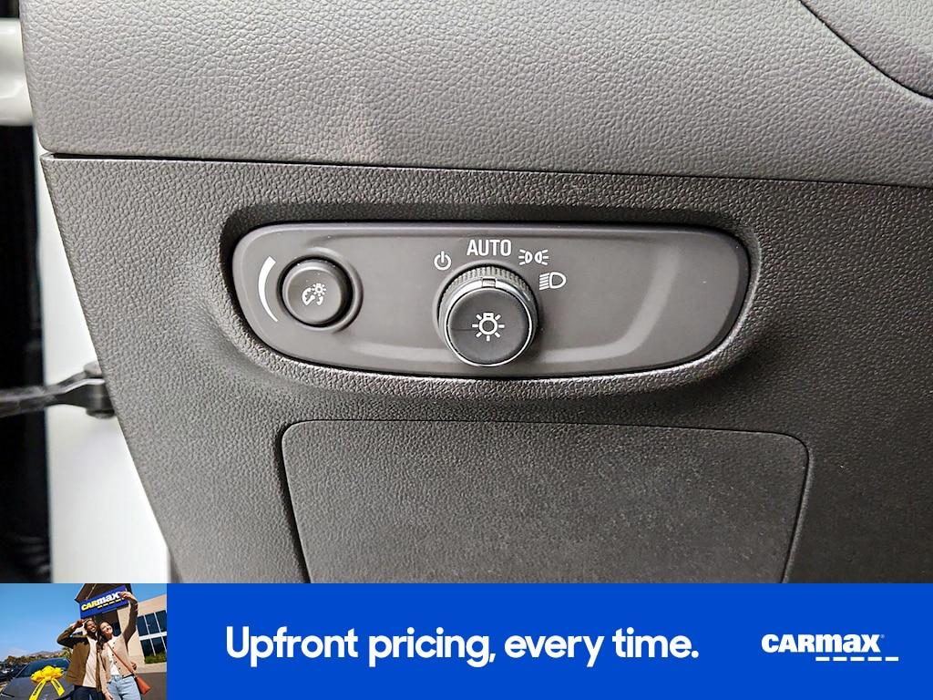 used 2025 Buick Encore GX car, priced at $20,998