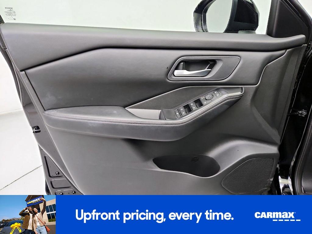 used 2025 Nissan Rogue car, priced at $23,998