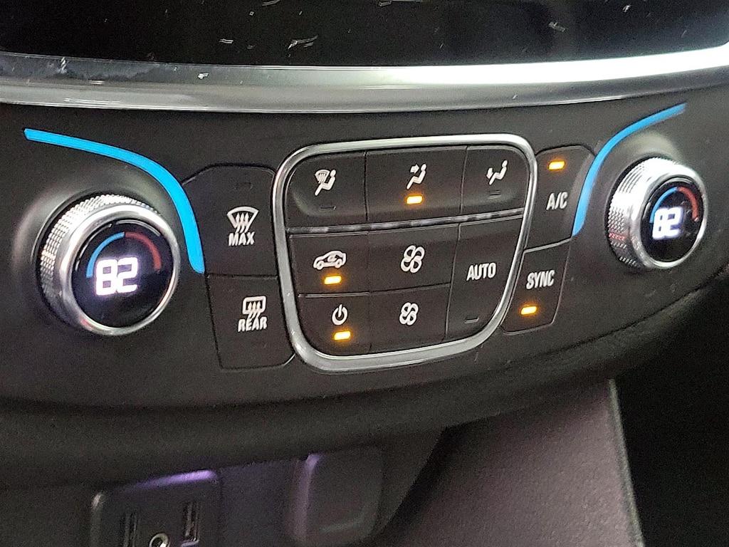 used 2024 Chevrolet Traverse Limited car, priced at $31,998