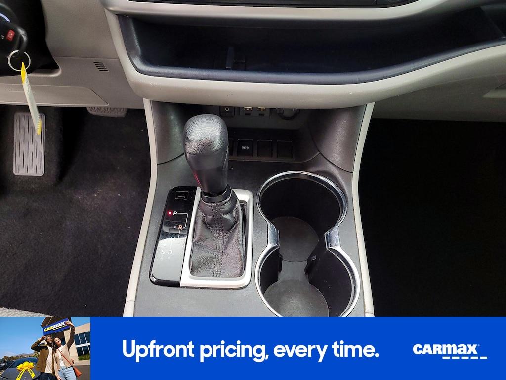 used 2019 Toyota Highlander car, priced at $19,998
