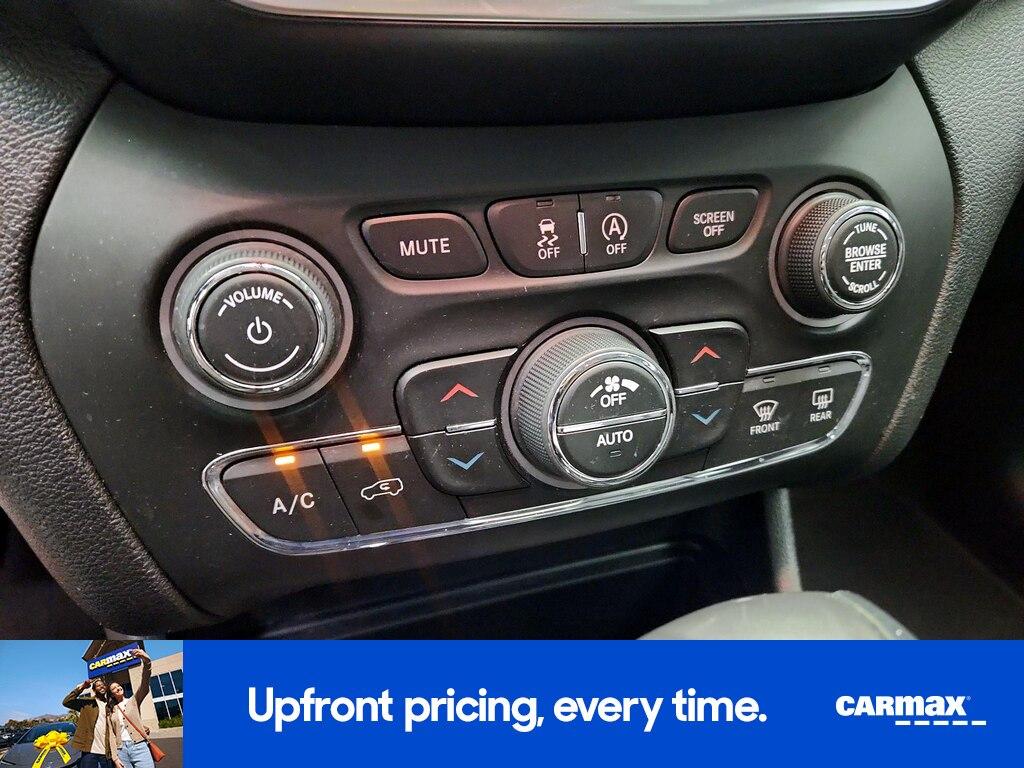 used 2019 Jeep Cherokee car, priced at $15,998