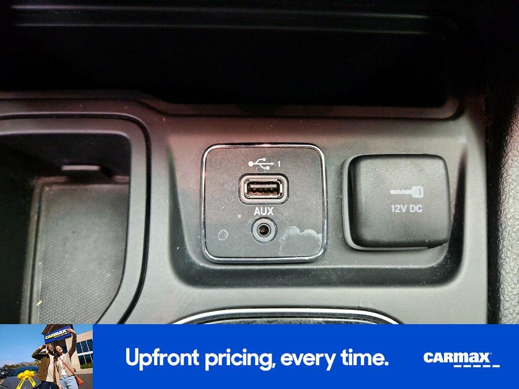 used 2019 Jeep Cherokee car, priced at $15,998