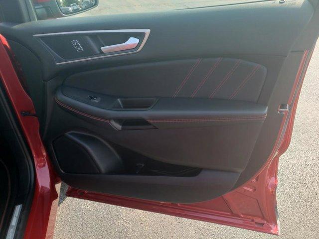 used 2024 Ford Edge car, priced at $34,999