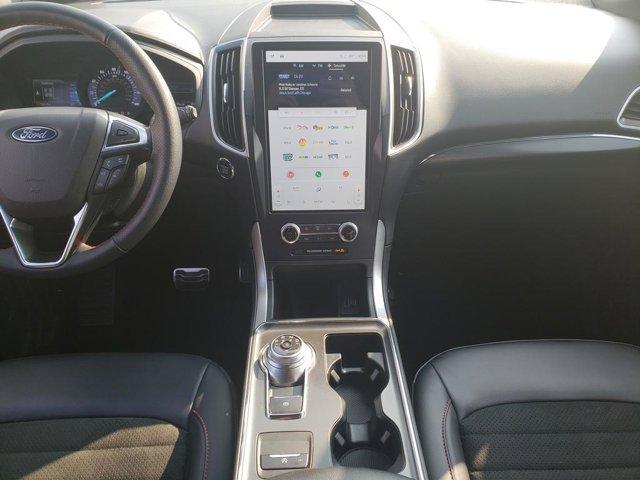 used 2024 Ford Edge car, priced at $34,999