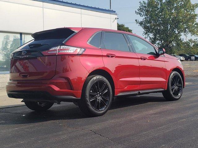 used 2024 Ford Edge car, priced at $34,999