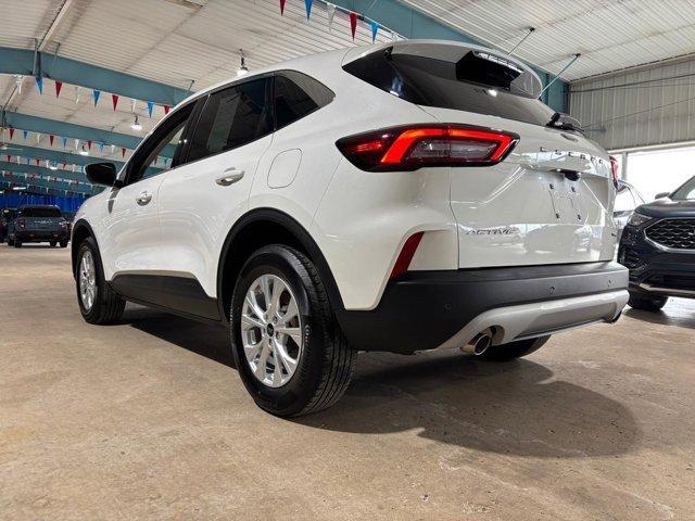 used 2023 Ford Escape car, priced at $23,999