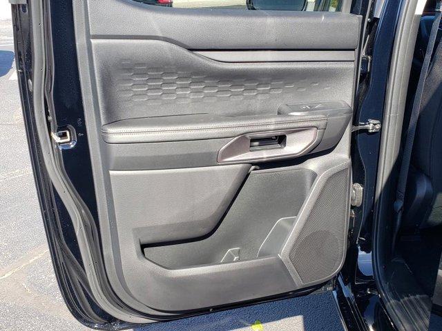 new 2025 Ford Ranger car, priced at $43,715