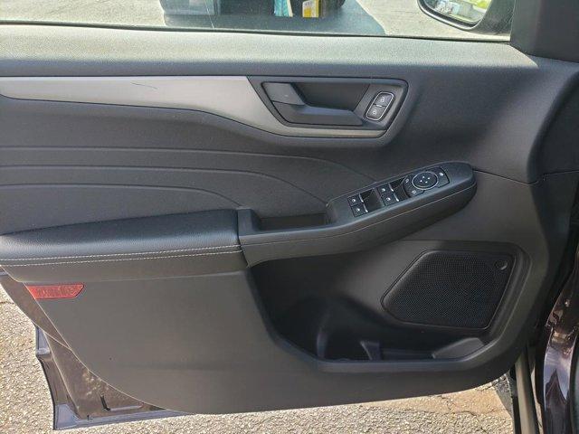 used 2023 Ford Escape car, priced at $22,999