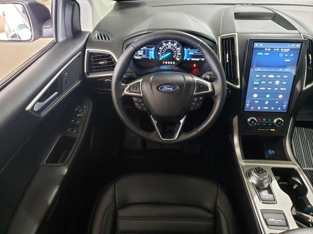 used 2024 Ford Edge car, priced at $30,999