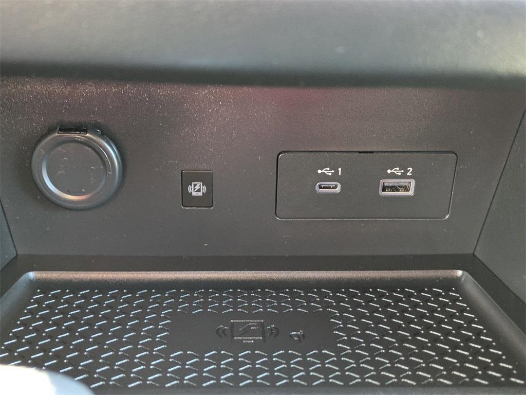 used 2025 Nissan Pathfinder car, priced at $39,497