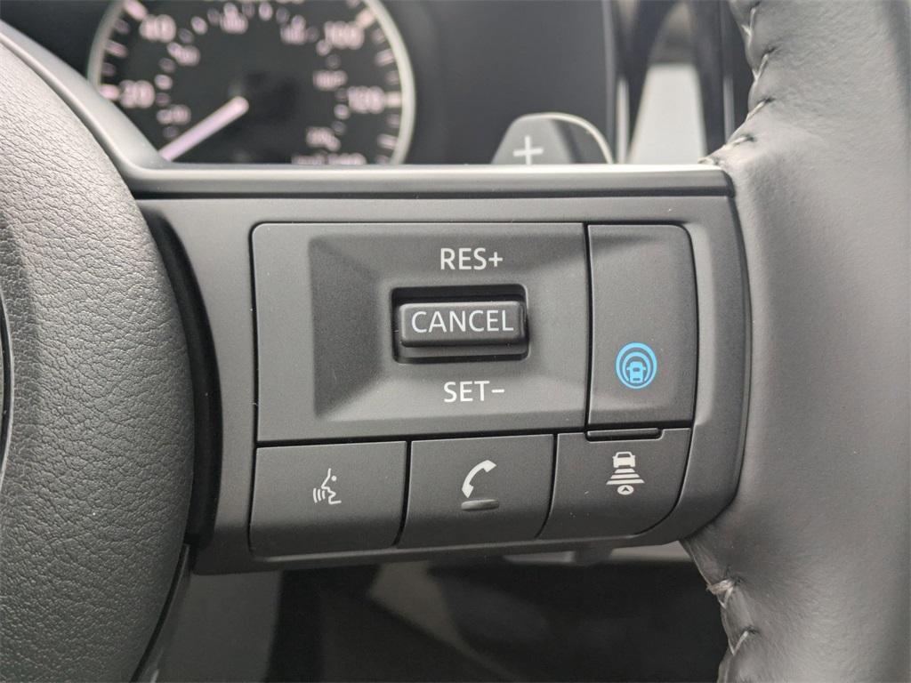 new 2025 Nissan Pathfinder car, priced at $39,825