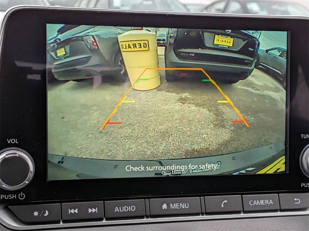 new 2025 Nissan Sentra car, priced at $23,680