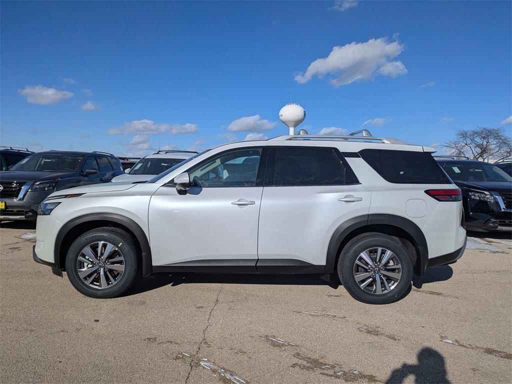 new 2025 Nissan Pathfinder car, priced at $42,390