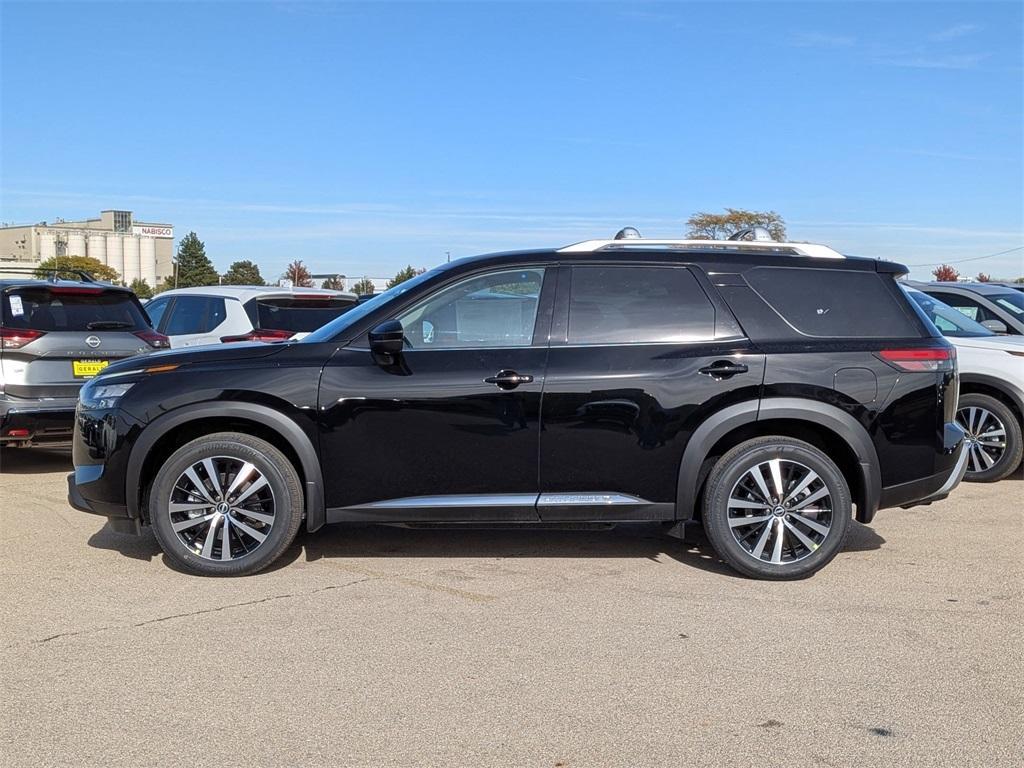new 2025 Nissan Pathfinder car, priced at $48,510