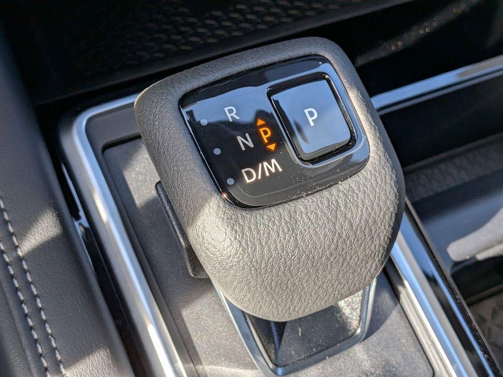 new 2025 Nissan Pathfinder car, priced at $43,510