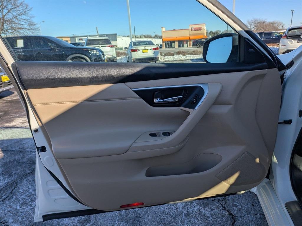 used 2016 Nissan Altima car, priced at $11,897