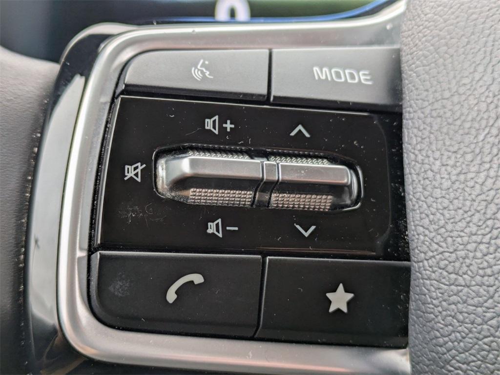 used 2024 Kia Carnival car, priced at $41,997