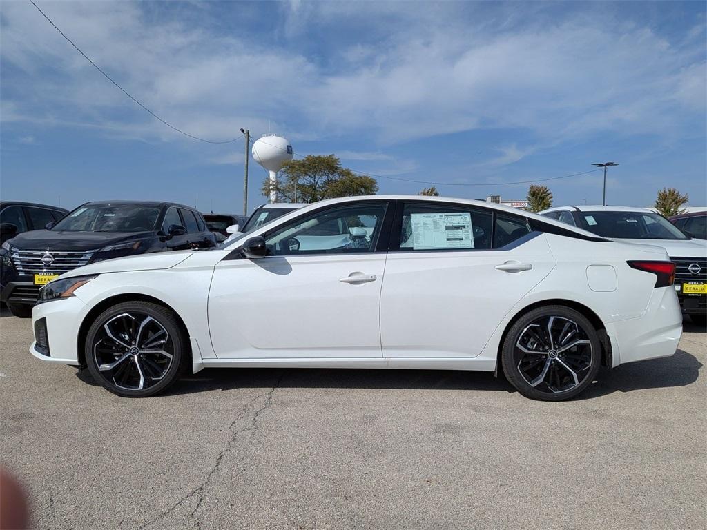 new 2025 Nissan Altima car, priced at $34,430