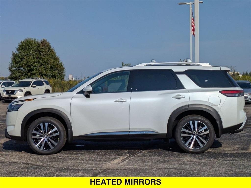 new 2025 Nissan Pathfinder car, priced at $48,960