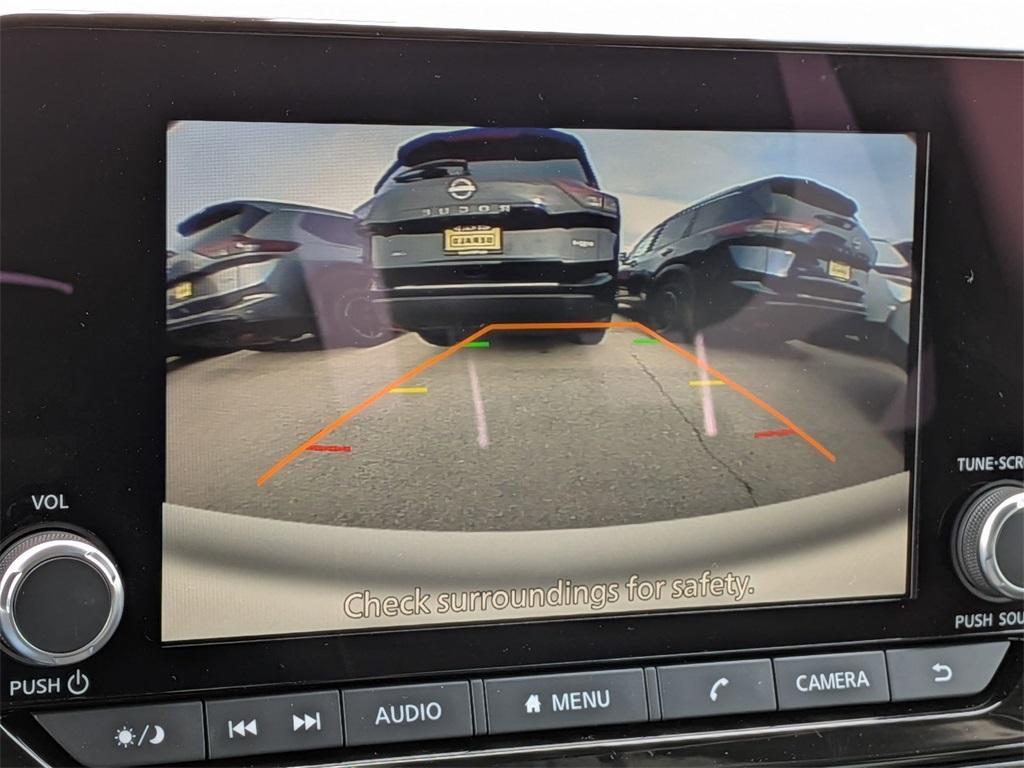 new 2025 Nissan Pathfinder car, priced at $36,890