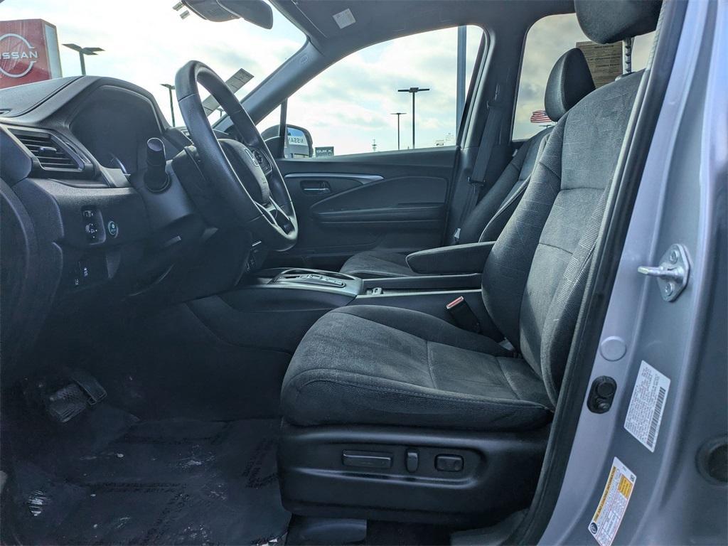 used 2022 Honda Pilot car, priced at $22,997