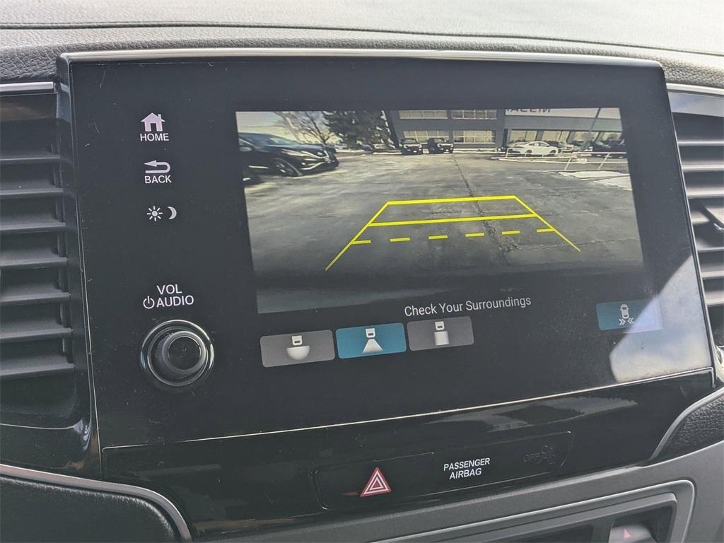 used 2022 Honda Pilot car, priced at $22,997