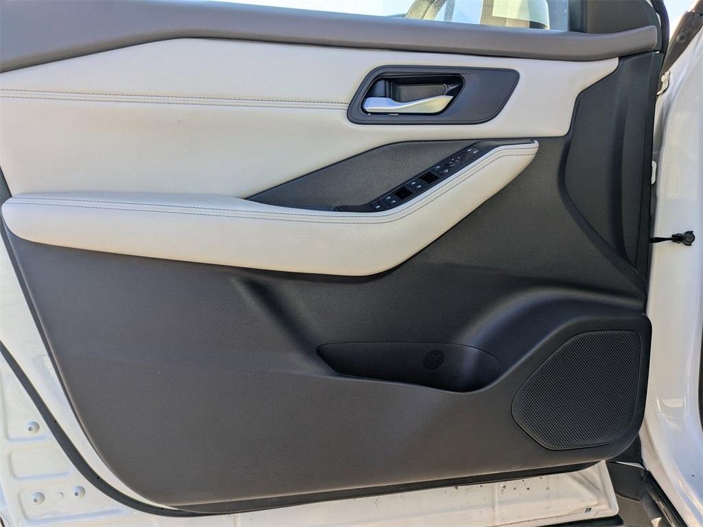 used 2023 Nissan Rogue car, priced at $24,997