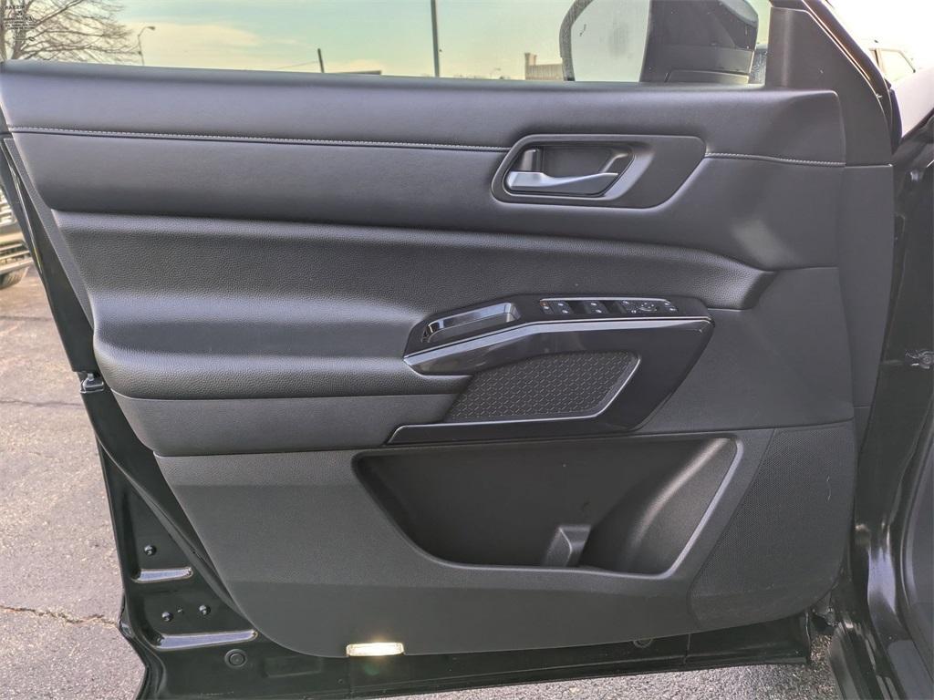 used 2022 Nissan Pathfinder car, priced at $27,229