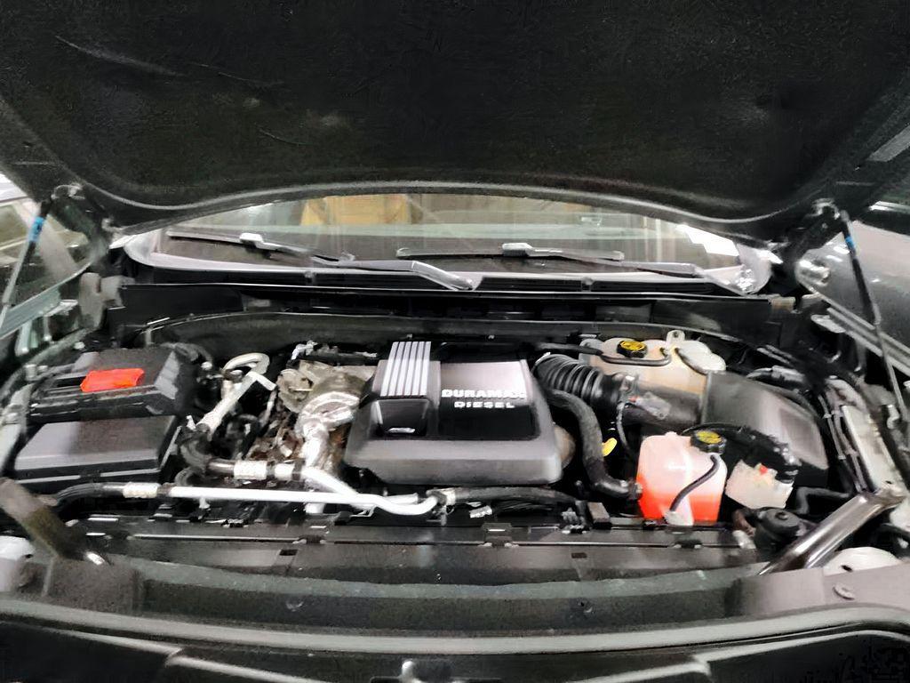 used 2023 Cadillac Escalade ESV car, priced at $79,999