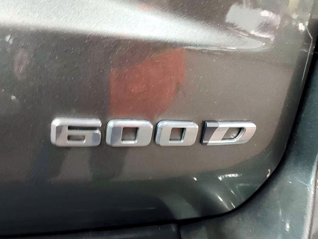 used 2023 Cadillac Escalade ESV car, priced at $79,999