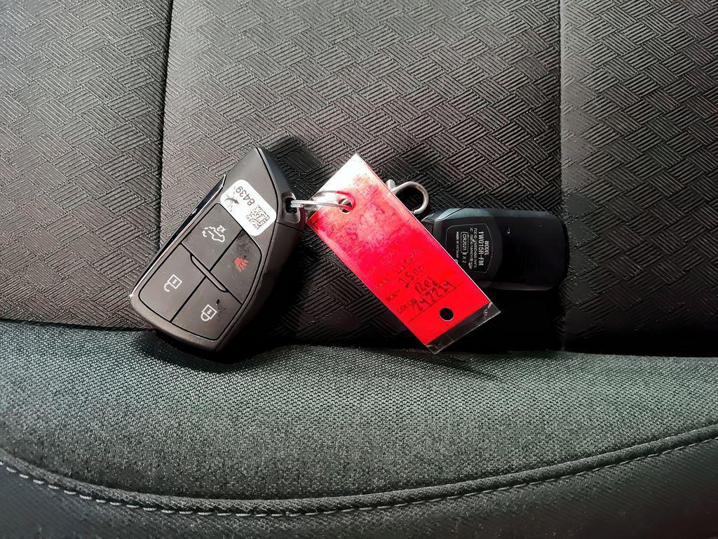 used 2023 GMC Sierra 1500 car, priced at $35,999