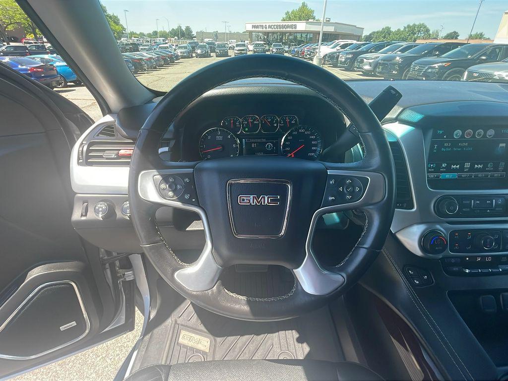 used 2019 GMC Yukon car, priced at $29,999